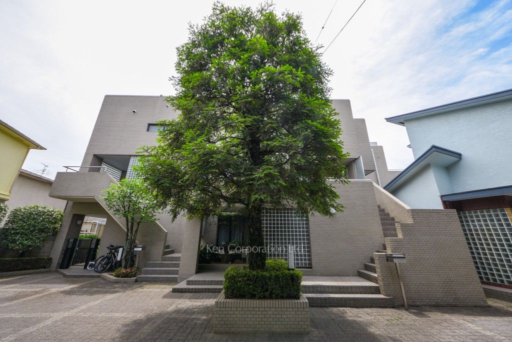 Enaka Houseの写真 外観ひき