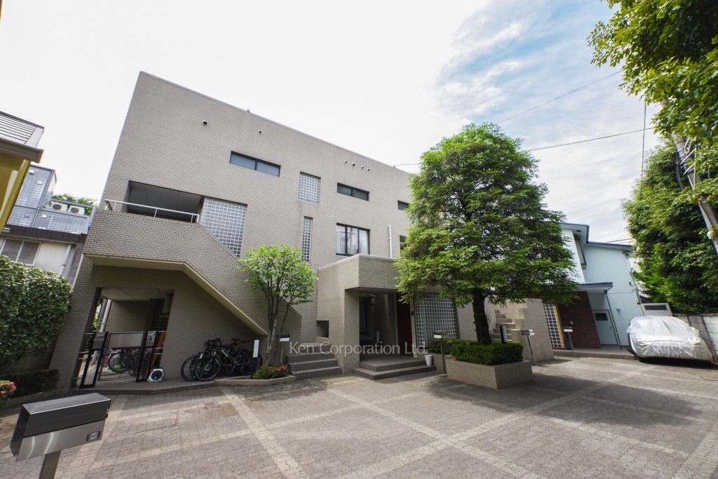 Enaka Houseの写真 外観ひき