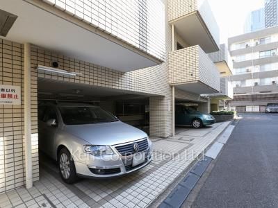 赤坂新坂ハウスの写真 駐車場