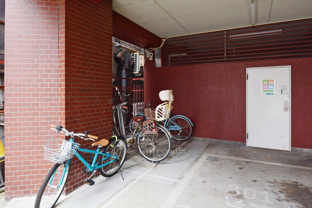 ライオンズマンション白金東の写真 駐輪場