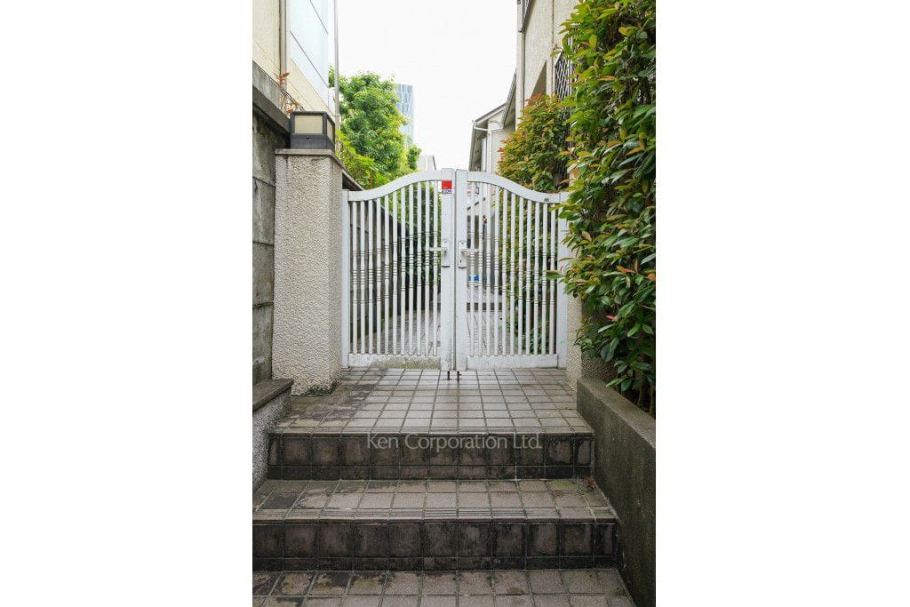  外観より
