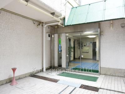 赤坂檜町公園アーバンライフの写真 エントランス