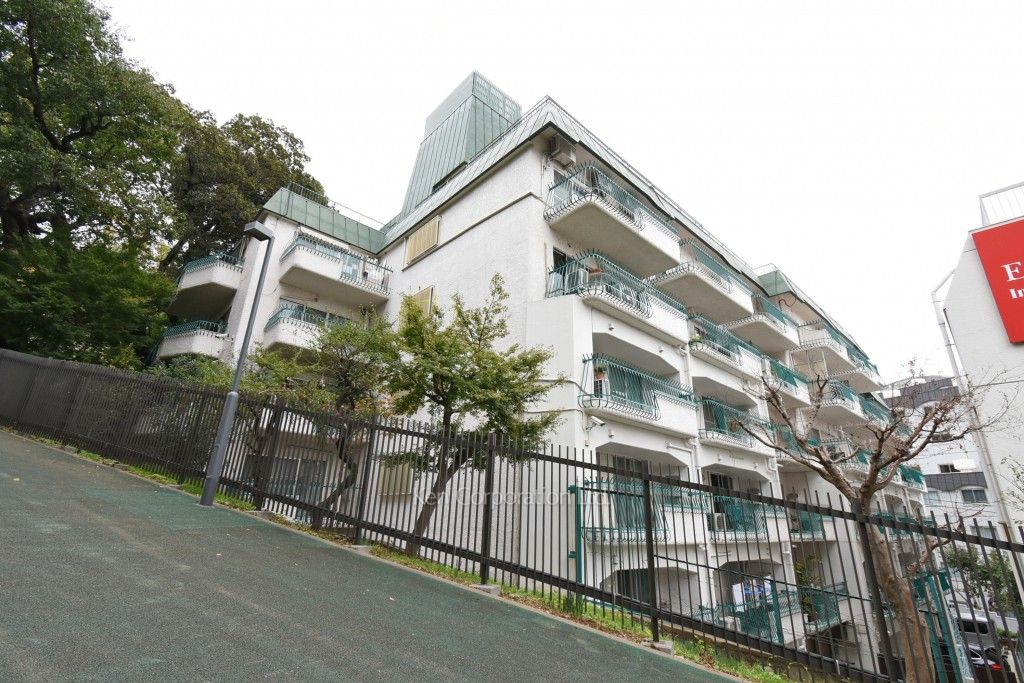 赤坂檜町公園アーバンライフの写真 外観ひき