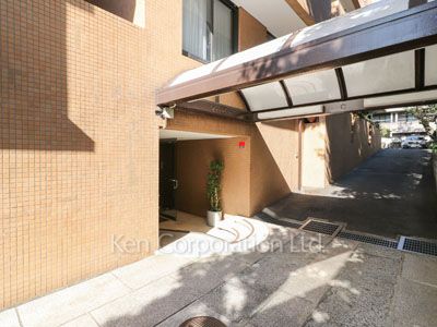 自由が丘アンクレーの写真 外観より