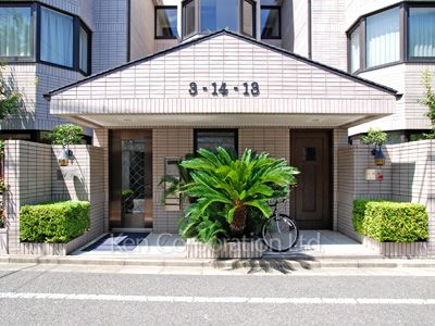 Aフラットの写真 外観より