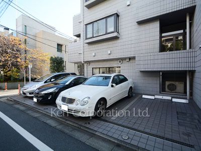 池田山KAY&KAYの写真 駐車場