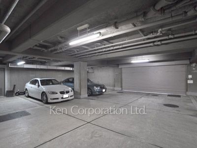 ドムス南麻布 東館の写真 駐車場