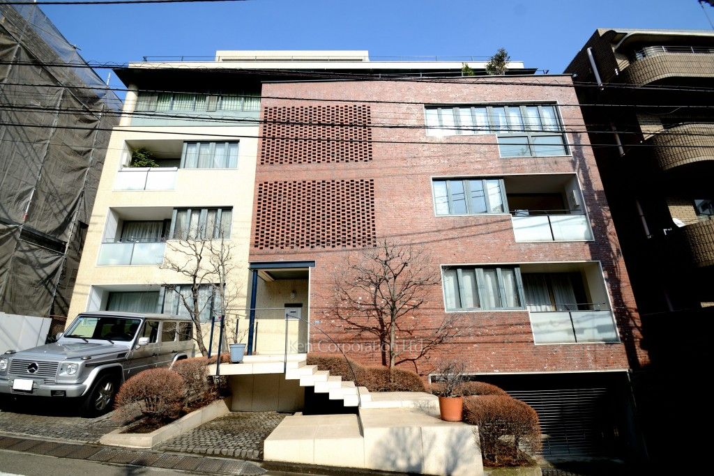 カーザベラ代官山の写真 外観ひき