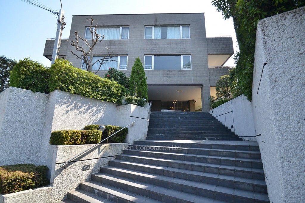  外観ひき