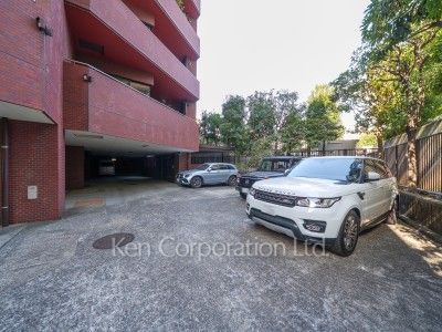 渋谷美竹ハイムの写真 駐車場