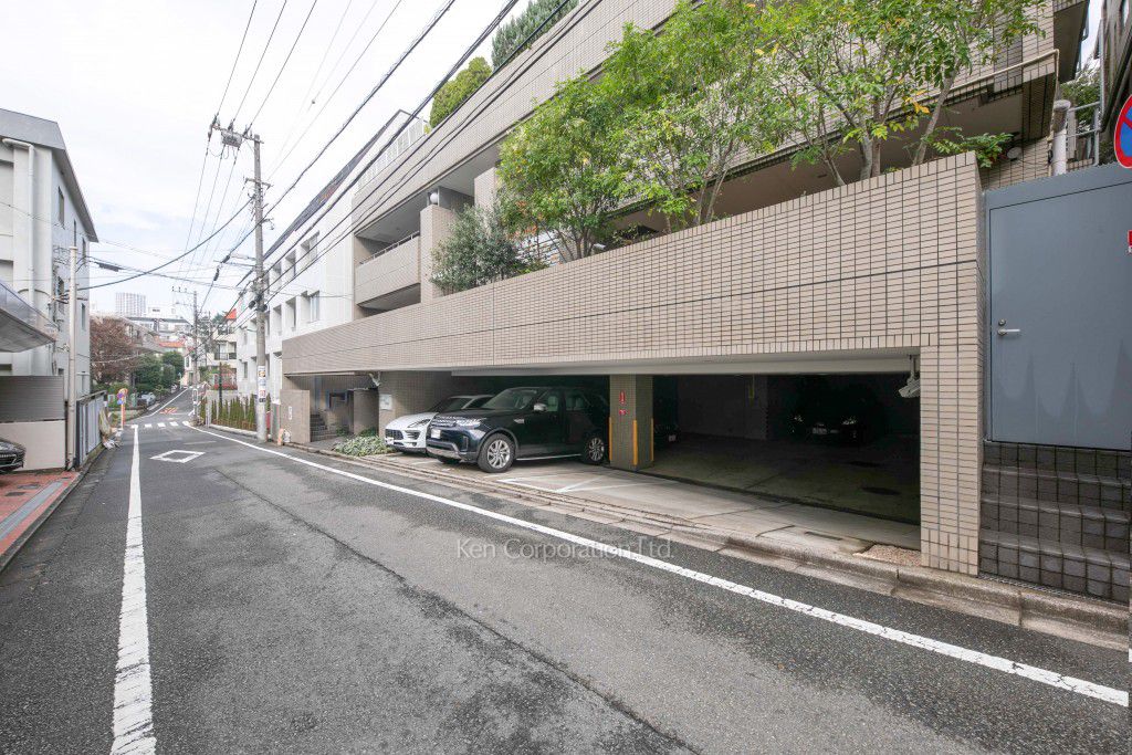 マスターズY-ハウスの写真 駐車場