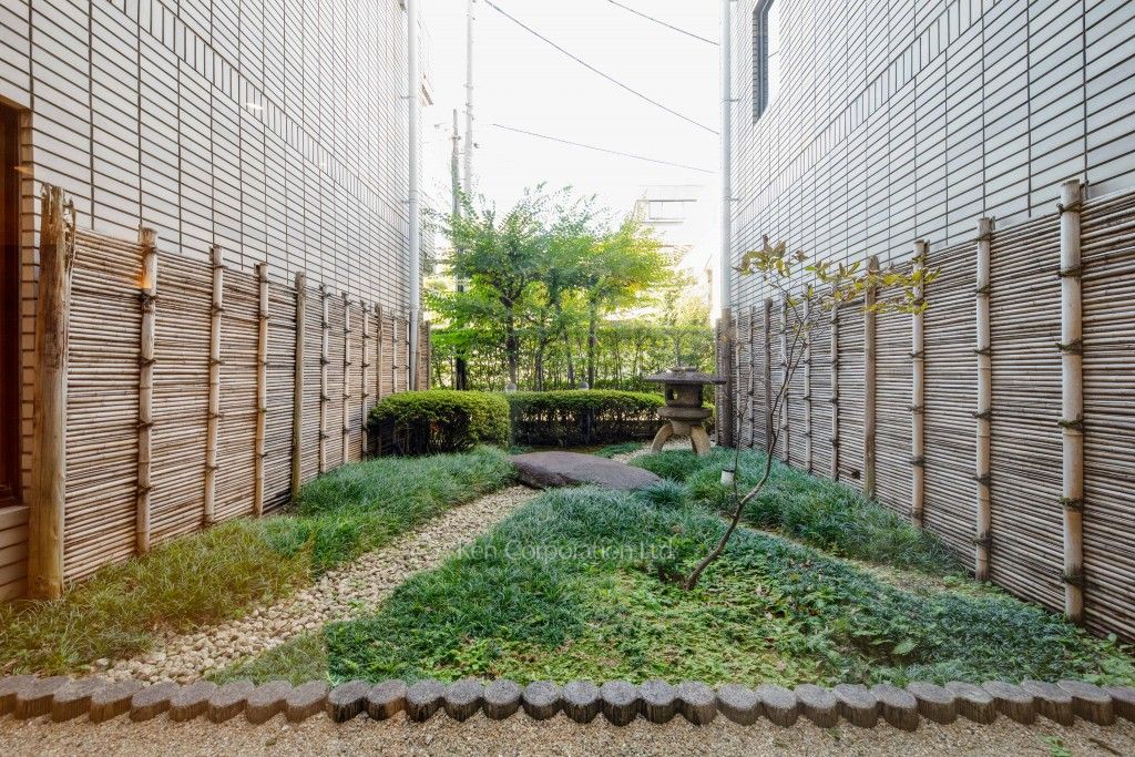  中庭・植栽