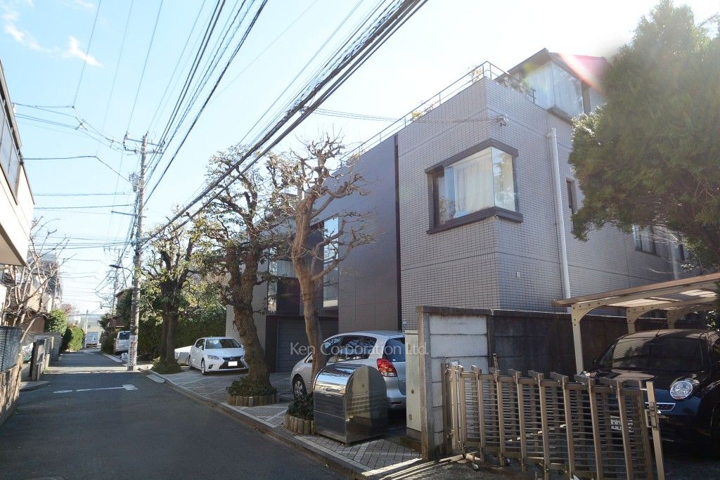 メイジャーズ目白の写真 外観ひき