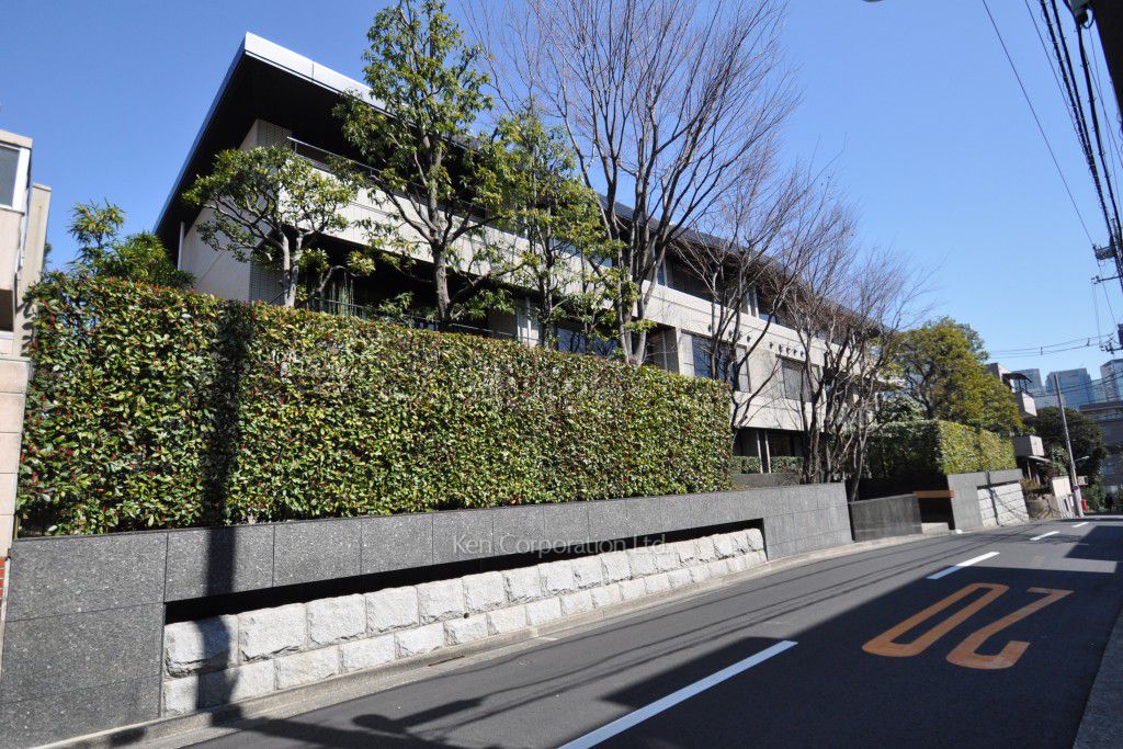 マリックス島津山の写真 外観ひき