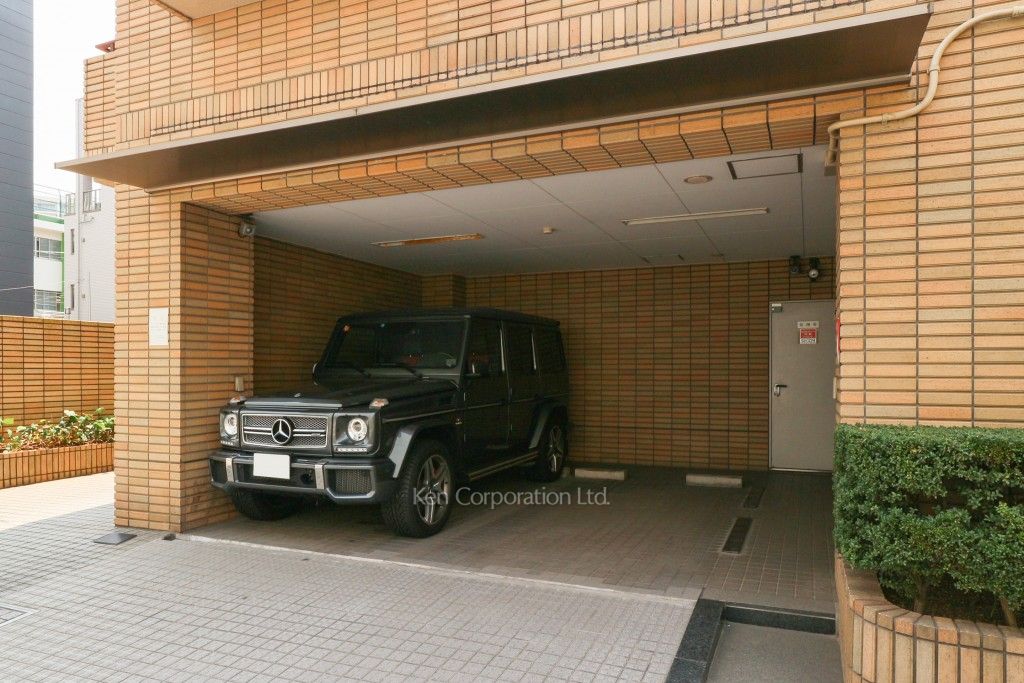 Belle Maison 南麻布の写真 駐車場