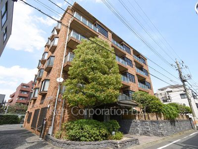 マイネ ブルクの写真 外観ひき