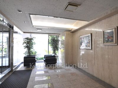 メゾン南平台の写真 エントランスホール