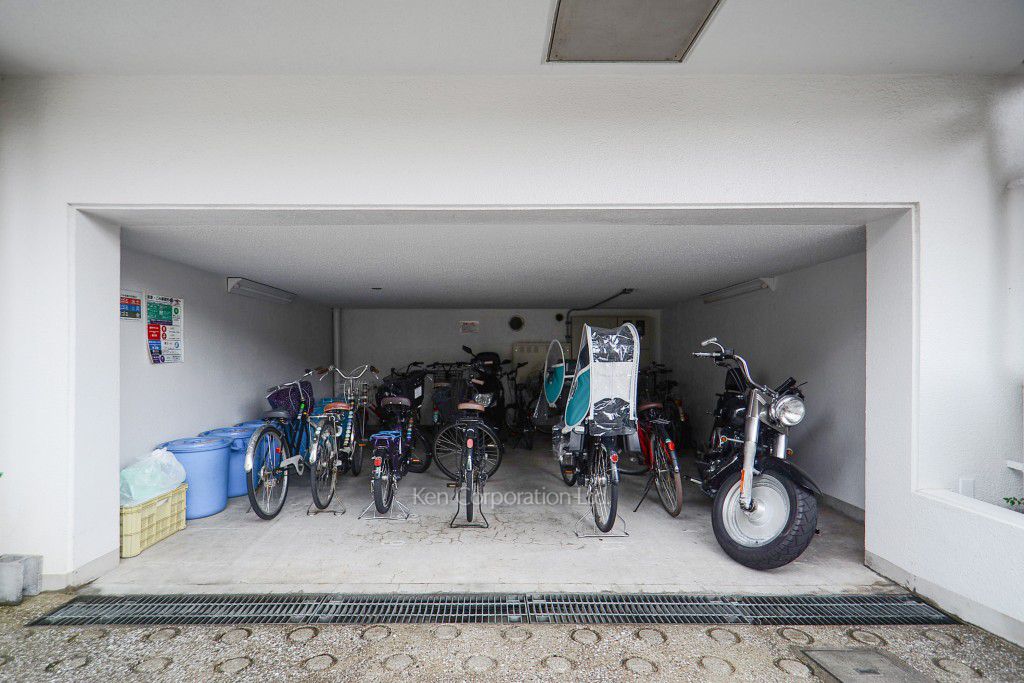 鉄飛坂マンションの写真 駐輪場