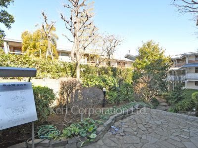 泰山館の写真 中庭・植栽