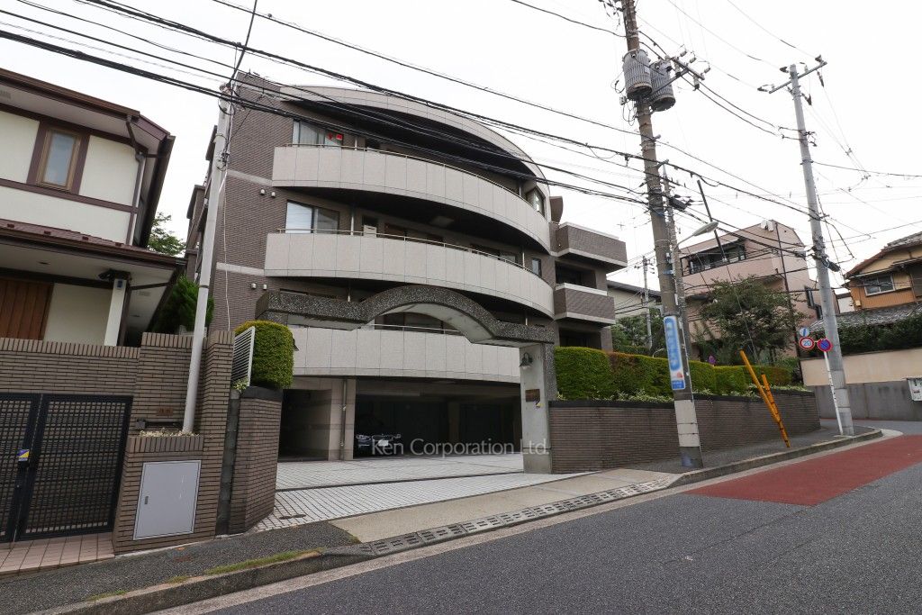  外観ひき