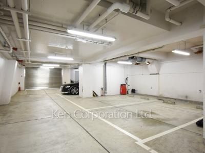 代々木上原マンションの写真 駐車場