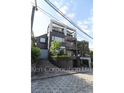 代々木上原マンションの写真 外観ひき