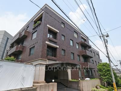 ロワヴェール市ヶ谷左内坂の写真 外観ひき