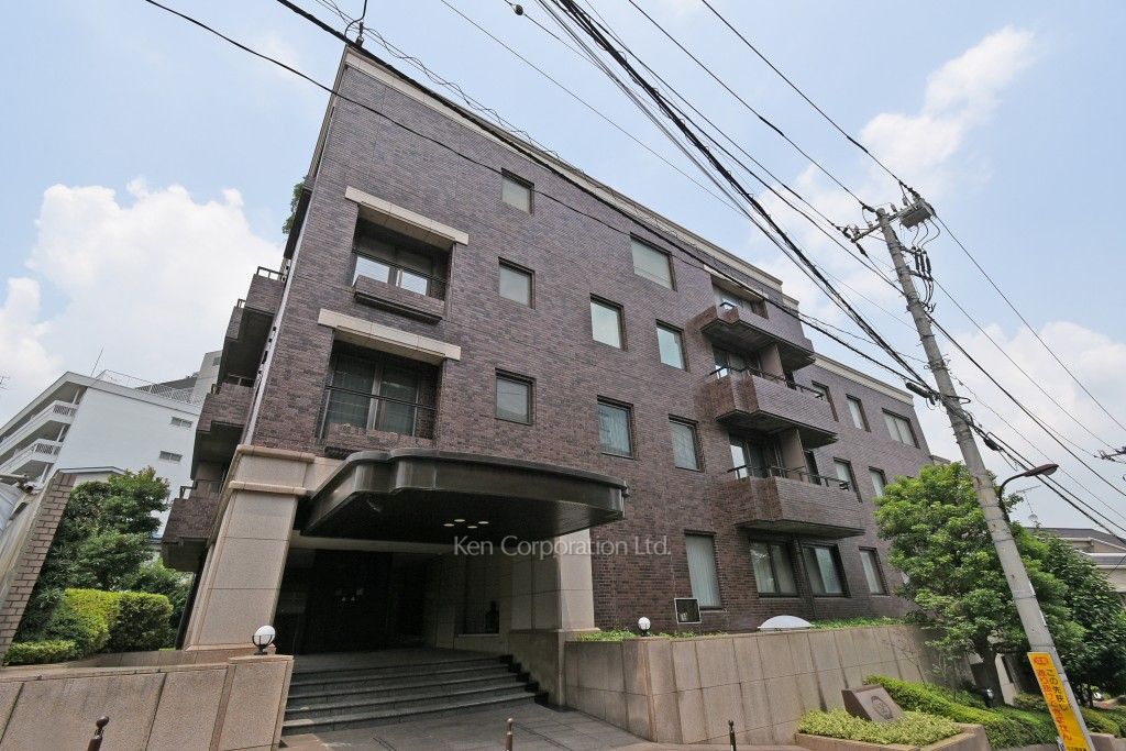 ロワヴェール市ヶ谷左内坂の写真 外観ひき