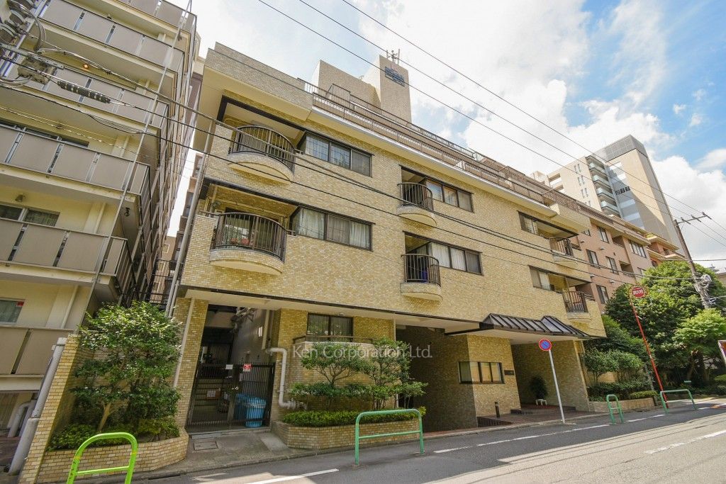 エクレール一番町の写真 外観ひき