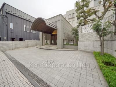南青山高樹町パークマンションの写真 外観より