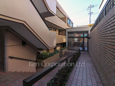 ベルテ代々木上原の写真 共用廊下