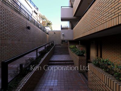 ベルテ代々木上原の写真 共用廊下