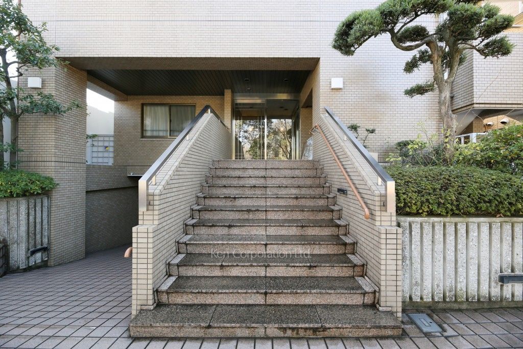  外観より