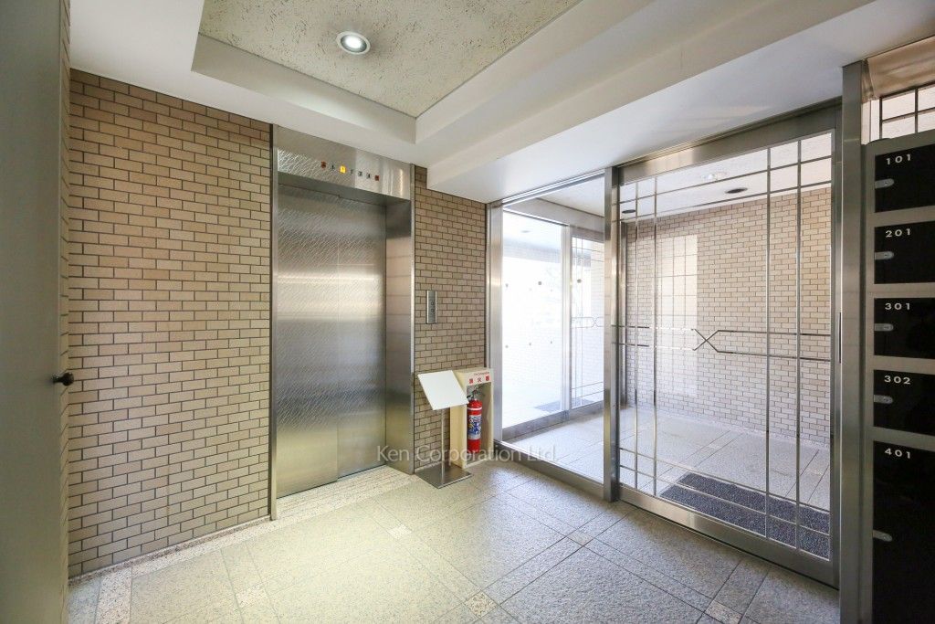  エントランス