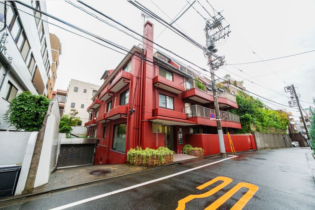 グリーンパーク原宿の写真 外観ひき