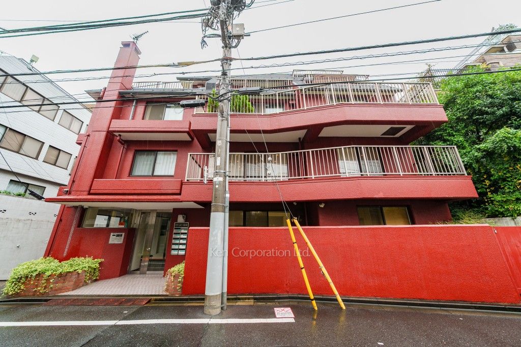 グリーンパーク原宿の写真 外観ひき