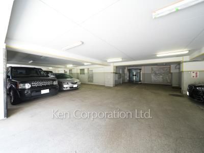 向陽ハイツの写真 駐車場