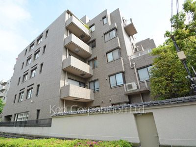 綱町ホームズの写真 外観ひき