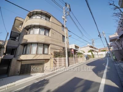 レグナス市ヶ谷払方町の写真 前面道路
