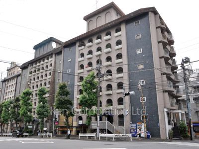 セントラル第2青山の写真 外観ひき