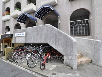 セントラル第2青山の写真 外観より