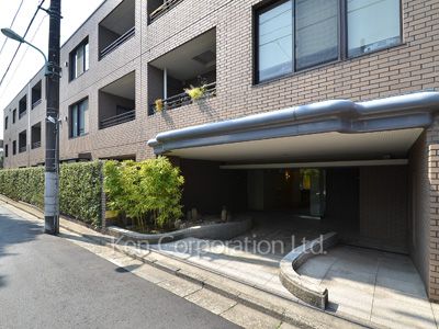 シティコート代々木の写真 外観より