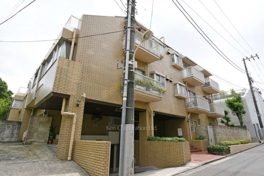 松涛ナショナルコートの写真 外観ひき