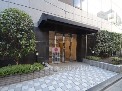 ユニゾ八丁堀ハイツの写真 外観より