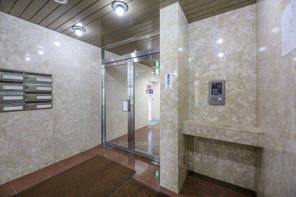 ロイヤルパレス原宿の写真 オートロック