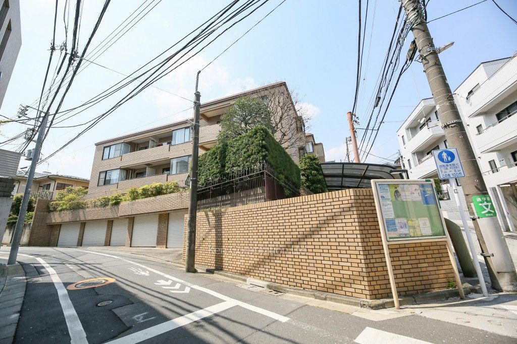 モンテベルデ代々木上原の写真 外観ひき