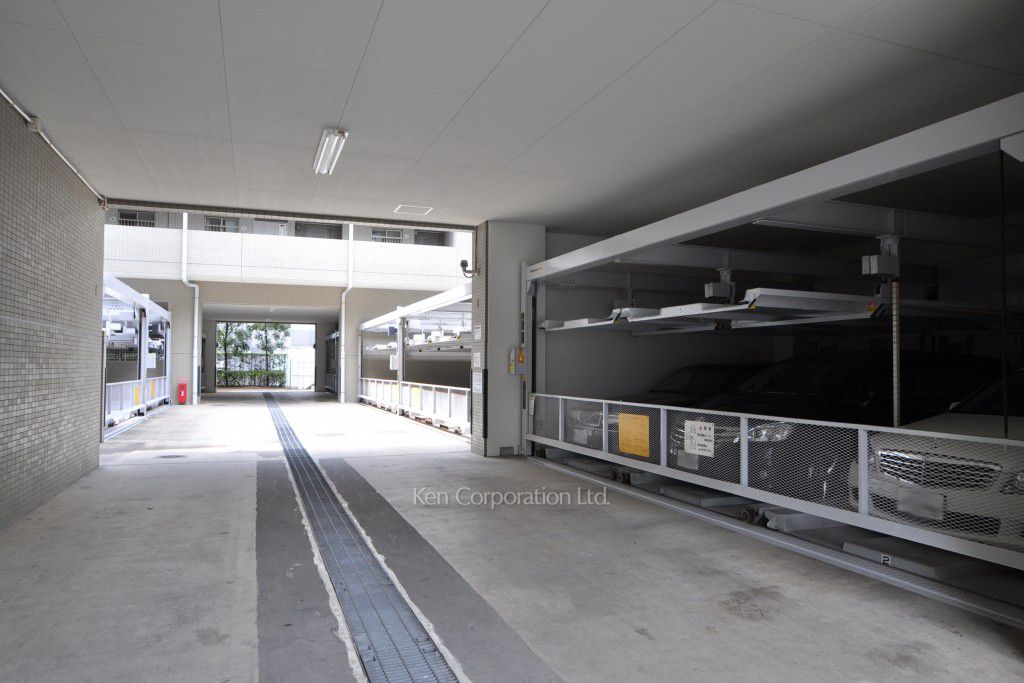 高田馬場パークホームズの写真 駐車場