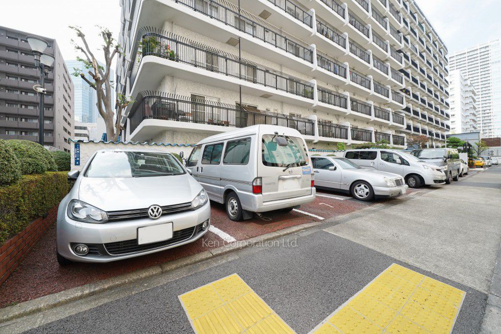 秀和第2田町レジデンスの写真 駐車場