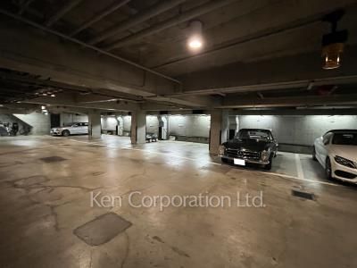コート三田の写真 駐車場