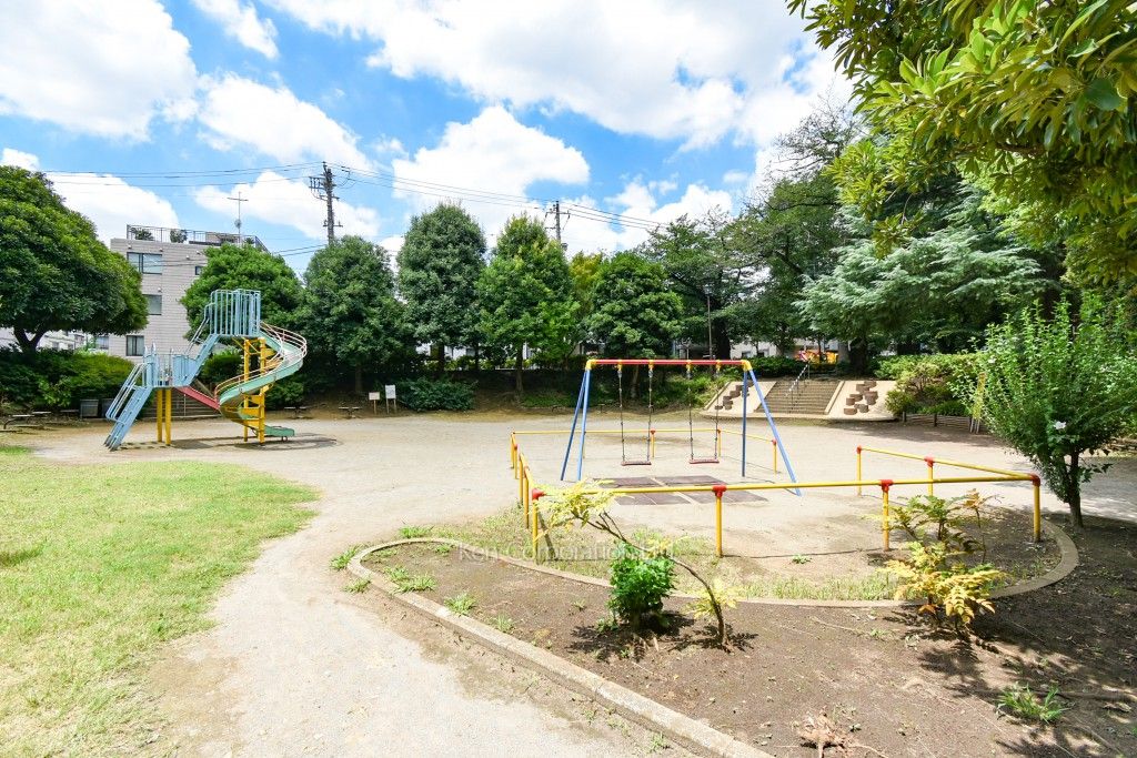 西戸山タワーホームズノースタワーの写真 西戸山公園